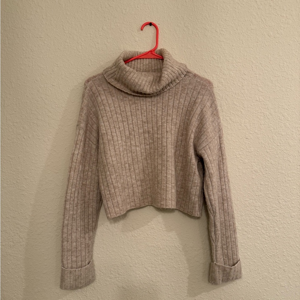 Rolled neck cropped sweater